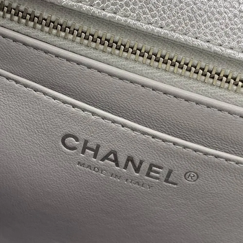 Chanel Single Flap Matelasse Shoulder Bag AS5756